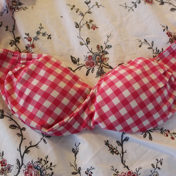 Bathing Suit Tops (SM/MD) - Picture 1 of 7